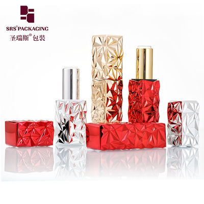 ซื้อ 3.5 กิโลกรัม ดีไซน์พิเศษ สีแดงสีทองสดใส สีเงินหรู กล่องลิปสติกว่างเปล่า online manufacture