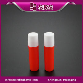 2 มิลลิลิตรของพลาสติกเล็ก ๆ ที่น่ารักบนขวด ขวดของขวัญ