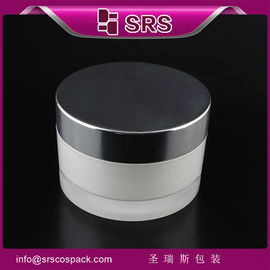 เครื่องบํารุงผิวหนังที่มีคุณภาพสูง และหรูหรา
