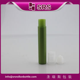 สีเขียว 15ml พลาสติกม้วนบนขวดสําหรับน้ํายาดูแลผิว